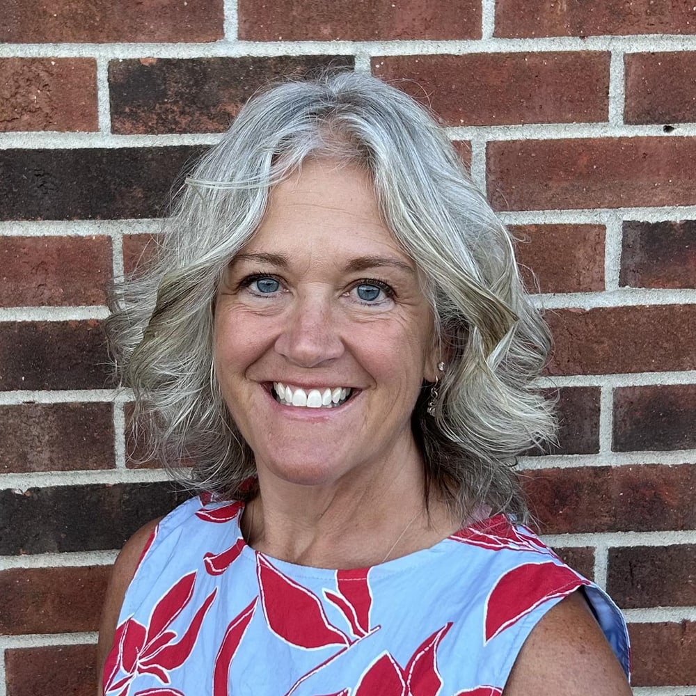 Bonnie Cates, Office Manager